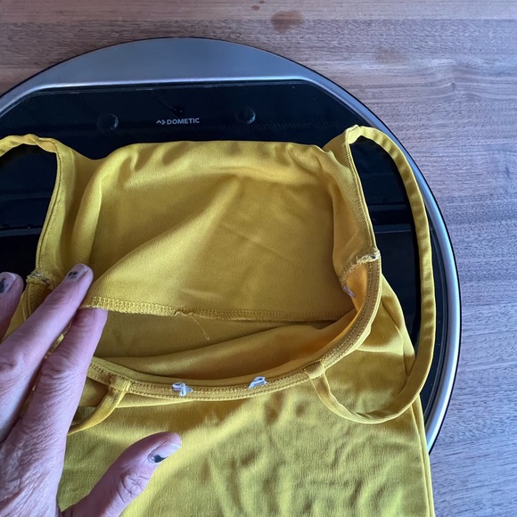 Yellow Spaghetti Strap Crop Top - Picture 3 of 5